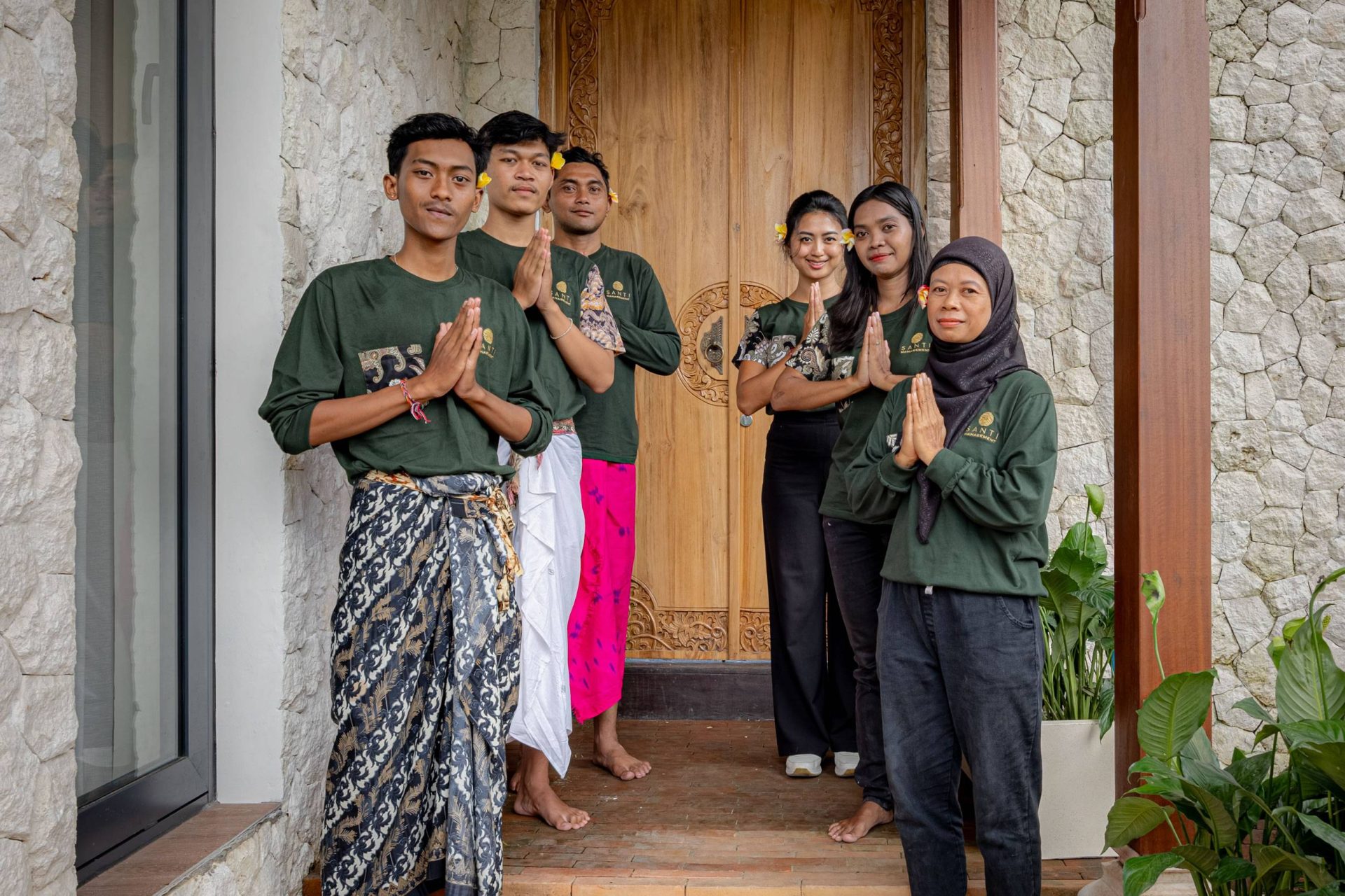 Discover the Amazing Secret to Creating Authentic Guest Experiences Through Balinese Hospitality
